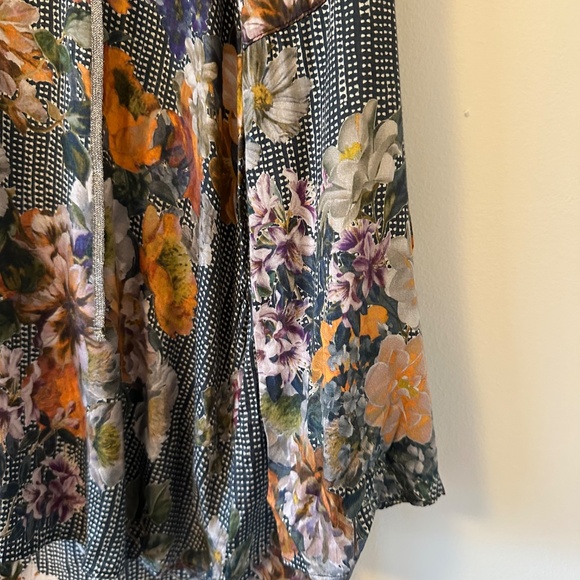 Johnny Was Workshop Lace Up Bell Sleeve Floral Tunic | Size Small - Picture 2 of 9